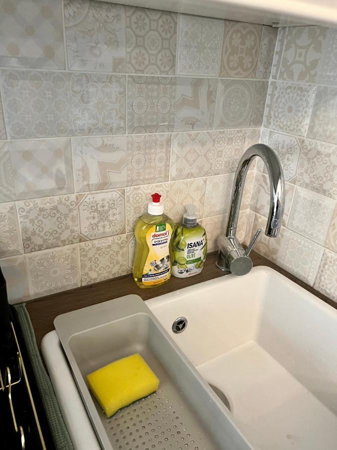Adorable, Cosy Apartment At The Heroes' Square Budapest Esterno foto