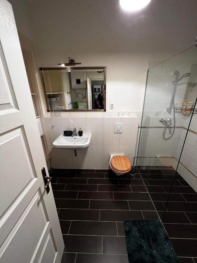 Adorable, Cosy Apartment At The Heroes' Square Budapest Esterno foto