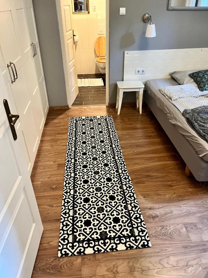 Adorable, Cosy Apartment At The Heroes' Square Budapest Esterno foto
